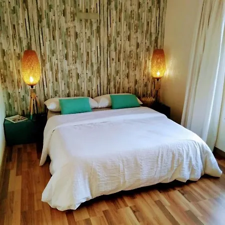 California Only Men Bungalows Apartment